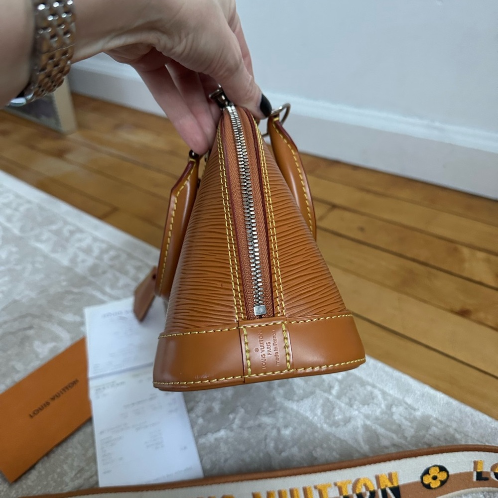 Louis Vuitton Alma Handbag Miel Epi Leather Jacquard Strap Original Receipt - Picture 6 of 12